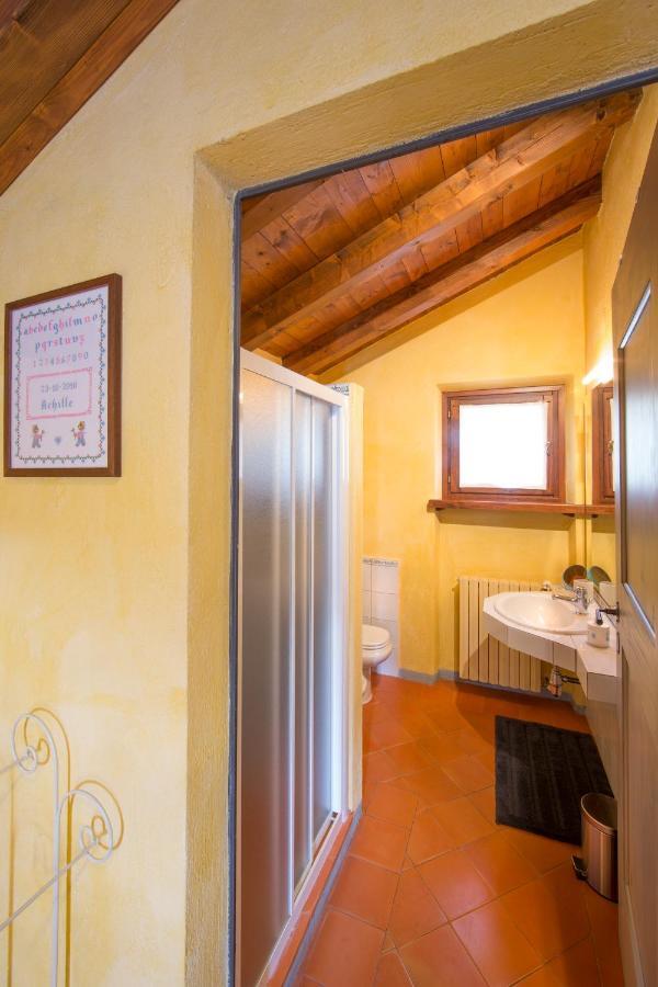 Violina Casa Vacanze Петтенаско Экстерьер фото