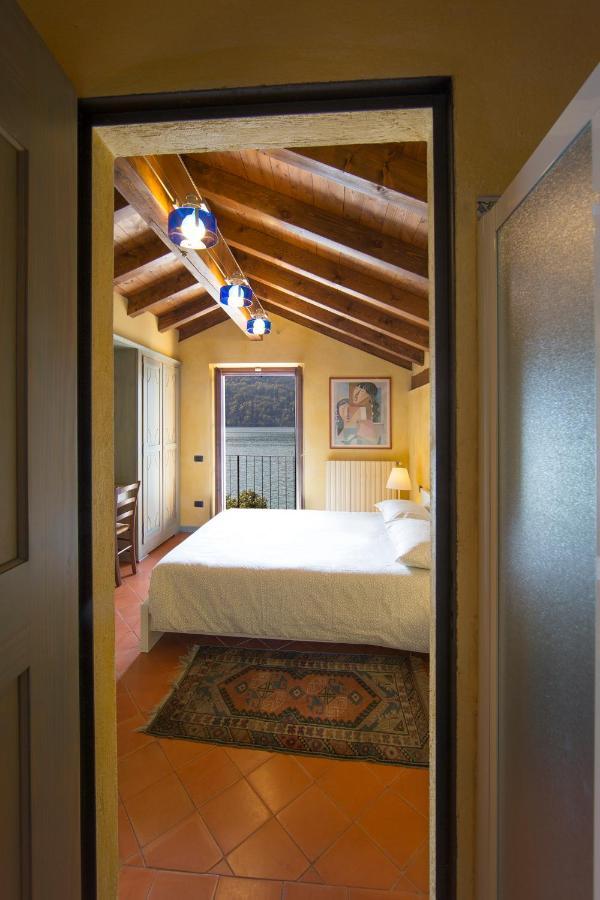 Violina Casa Vacanze Петтенаско Экстерьер фото